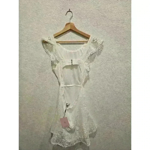 Holly Molly THREE FEARS DRESS WHITE Sz6 MEDIUM - Picture 3 of 6